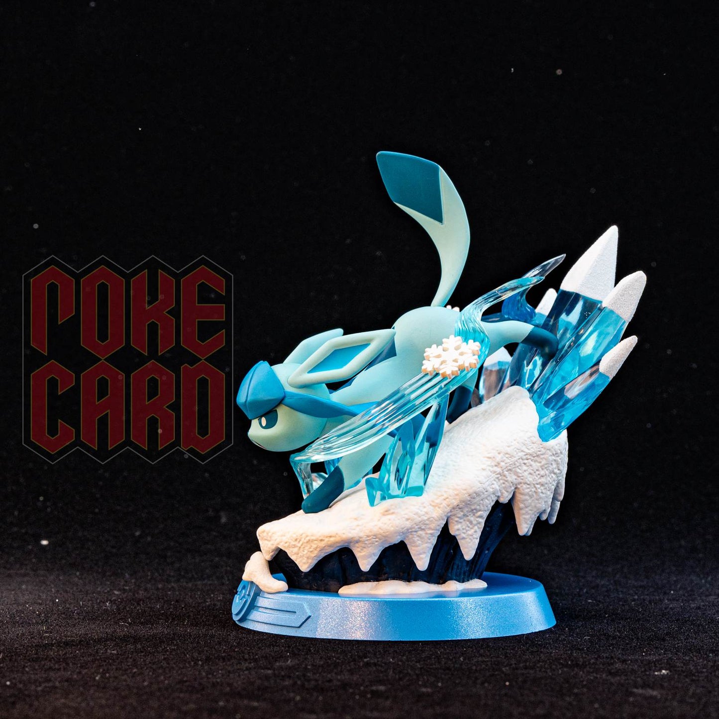 Adventures! Pokemon Glaceon Action Figure Statue