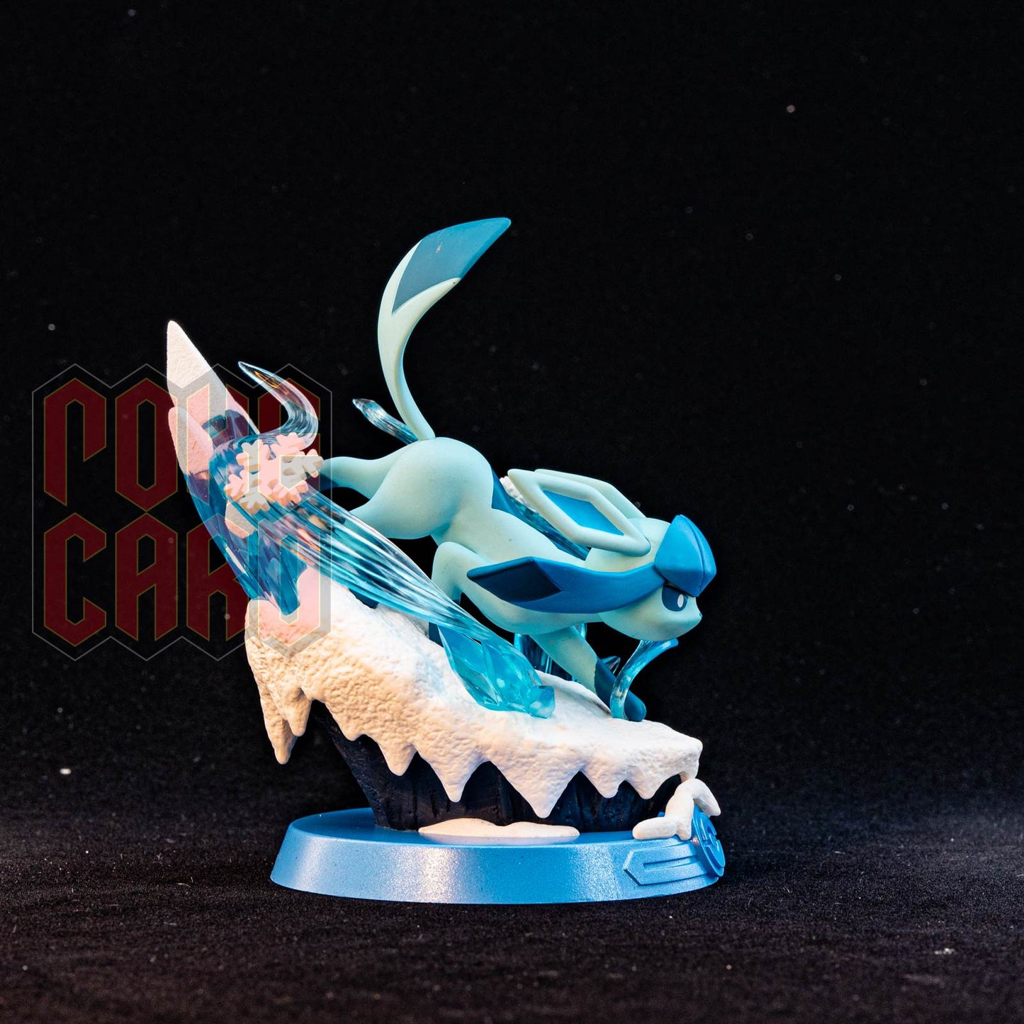 Adventures! Pokemon Glaceon Action Figure Statue